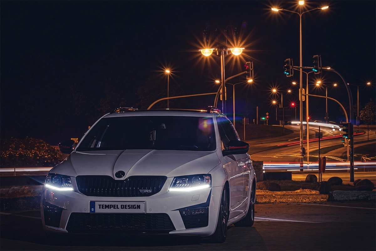 Beeindruckendes Carshooting eines Skoda Octavia bei Nacht