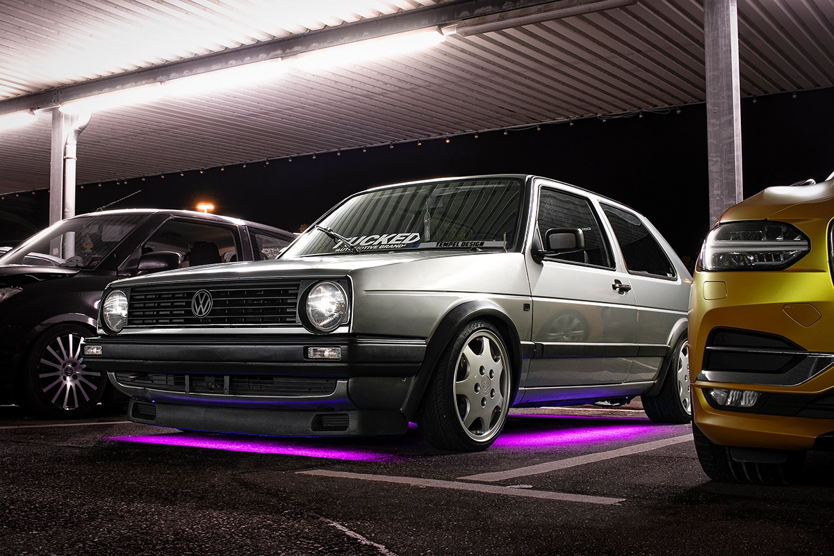 Perfekt in Szene gesetzter VW Golf 2 beim Tuning Carshooting